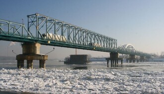 Novi Sad u pripravnosti što se leda na Dunavu tiče FOTO