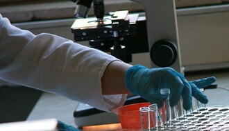 Srbija će uvesti obavezan PCR test i karantin za strance