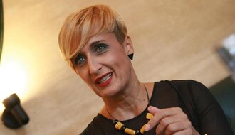 TV novinarka Zorka Baković: Osmehom i čuvanjem devojčice u sebi pobeđuje i bolest i nepravdu!