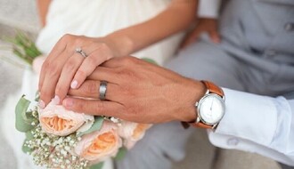 U Srbiji manje sklopljenih brakova, a raste broj razvoda