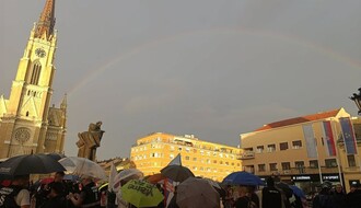 Sa protesta "Slobodo, tu smo" poručeno: Kampus je naš i ostaje slobodan (FOTO i VIDEO)