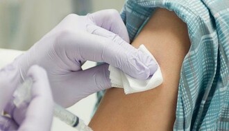 Evropa odlaže odluku o odobrenju vakcina, primena tek od sledeće godine