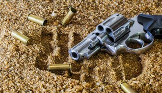 Vlada Srbije predložila moratorijum na izdavanje dozvola za oružje i izmenu Krivičnog zakonika