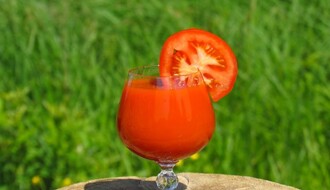 Sok od paradajza: Odlična preventiva za neke od najtežih bolesti