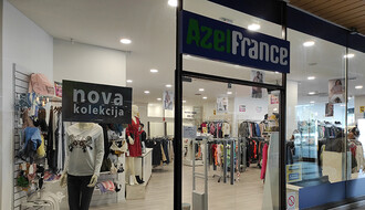 "AZEL FRANCE": Evo koliko košta garderoba u ovom autletu (FOTO)