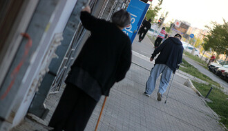 "NEZAVISNOST": Oko 300.000 penzionera prima manje od 16.000 dinara mesečno