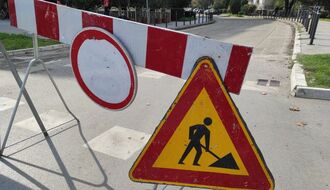 Izmena režima saobraćaja u delu Bulevara Evrope od ponedeljka
