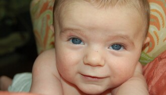 MATIČNA KNJIGA ROĐENIH: U Novom Sadu upisano 80 beba
