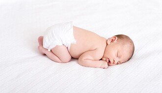 MATIČNA KNJIGA ROĐENIH: U Novom Sadu upisano 117 beba