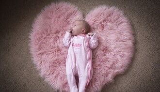 MATIČNA KNJIGA ROĐENIH: U Novom Sadu upisano 105 beba