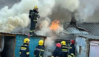 Veliki požar u naselju Bangladeš (FOTO i VIDEO)