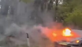 VIDEO: Zapalio se automobil na Fruškoj gori