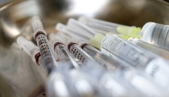 VUČIĆ: Do marta u Srbiju stiže vakcina protiv korona virusa