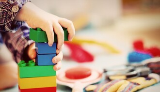 Oko 2.000 novosadskih mališana nije uspelo da se upiše u "Radosno detinjstvo"
