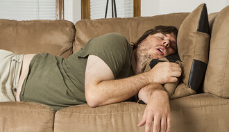SUPER VEST: Spavanje svuda MOŽE da bude savršeno udobno! EVO KAKO…