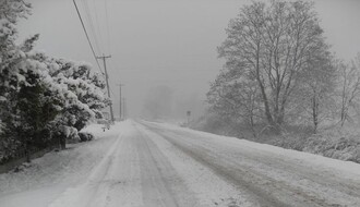 TEMPERATURNI PREOKRET: RHMZ izdao upozorenje zbog snega