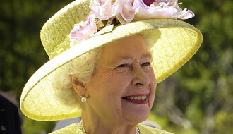 Vučić  pozvan na sahranu kraljice Elizabete