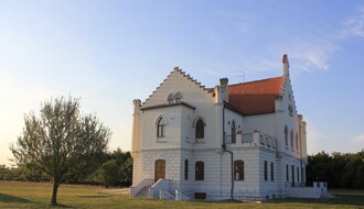 NAŠ PREDLOG: Posetite najlepše dvorce Vojvodine (FOTO)