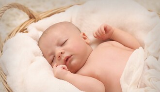 MATIČNA KNJIGA ROĐENIH: U Novom Sadu upisano 130 beba