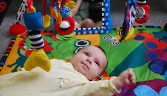 MATIČNA KNJIGA ROĐENIH: U Novom Sadu upisano 68 beba