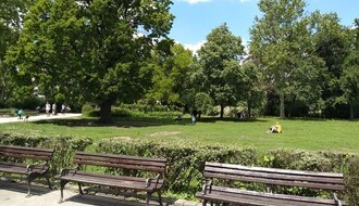 Pokrenuta javna nabavka za kupovinu novih klupa i korpi za otpatke