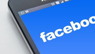 PRAZNIČNO I NA INTERNETU: Novogodišnje izmene na Fejsbuku