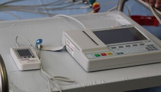 Dečija bolnica dobila na poklon dva nova medicinska aparata
