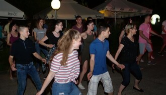 ISTRAŽUJEMO: Gde se u Novom Sadu održavaju letnje plesne žurke (FOTO)