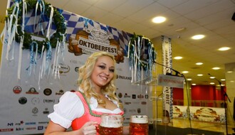 FOTO: "Novosadski Oktoberfest" posetilo 15.000 ljudi