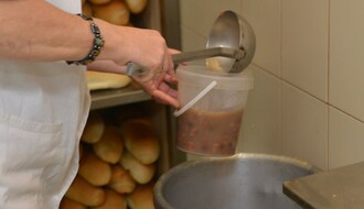 U narodnim kuhinjama dnevno se skuva 600 obroka