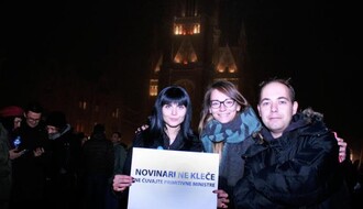 Održan protest "Novinari ne kleče": Hitno smeniti Gašića