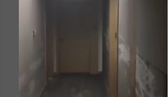 Muškarac izazvao požar u zgradi zapalivši kolica ispred stana