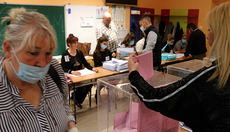 ISTRAŽIVANJE "DEMOSTATA": Na predstojećim izborima za SNS bi glasalo manje od trećine ispitanika