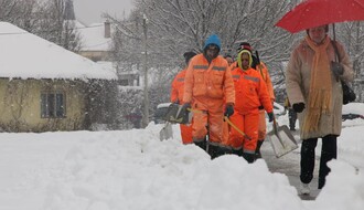 RHMZ izdao upozorenje: Od sutra do deset centimetara novog snega