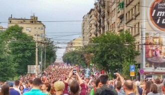 Juče na protestu 20.000 ljudi prošetalo Beogradom
