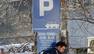 Obeležavanje parkinga u Petrovaradinu i prestanak plaćanja kod Štranda