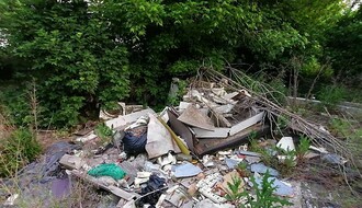 FOTO: Još jedna divlja deponija u gradu