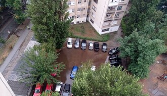 Konstantna poplava na parkingu na Limanu 1