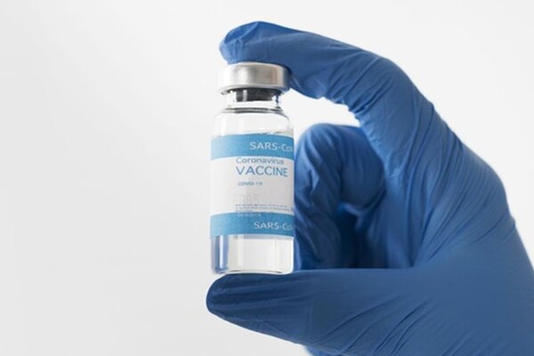 "Fajzer" i "Bajontek" traže registraciju vakcine protiv Kovida-19 u Srbiji