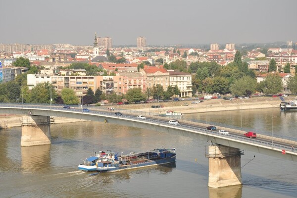 Na Dunavu se sudarili putnički i teretni brod