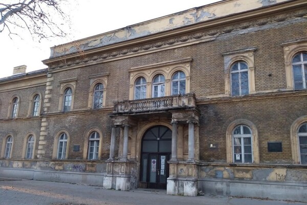 Predlog da zapuštena kasarna "Dr Arčibald Rajs" postane studentski dom