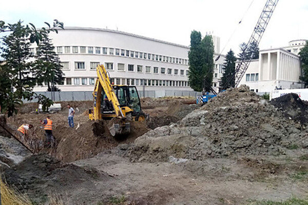 Za sedam hiljada evra sanirana oštećenja na zgradi Skupštine Vojvodine
