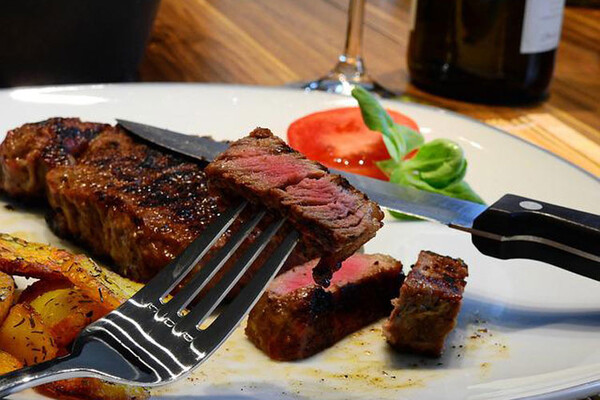 ISTRAŽILI SMO: U kojim novosadskim restoranima možete da pojedete kvalitetan biftek