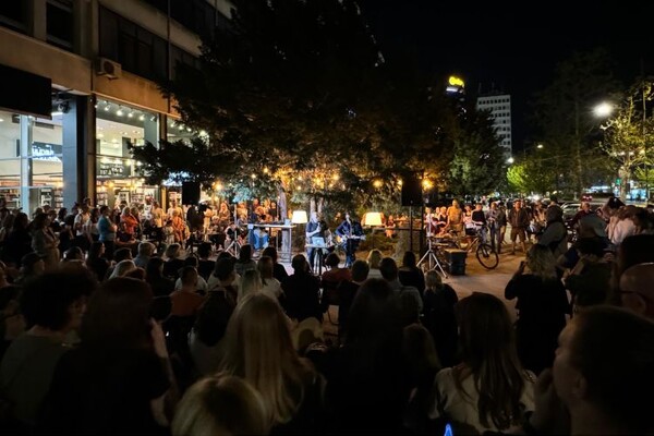 "Čabare" razbio: Juče skupljena polovina sume pokradene iz Bulevar books-a (VIDEO) "Čabare" razbio: Juče skupljena polovina sume pokradene iz Bulevar books-a (VIDEO)