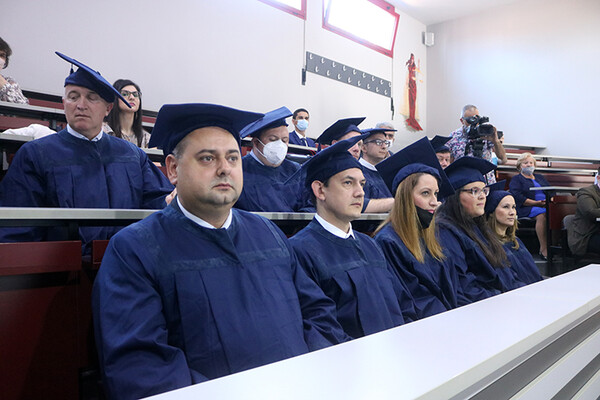 FOTO: Univerzitet Privredna akademija promovisao nove doktore nauka