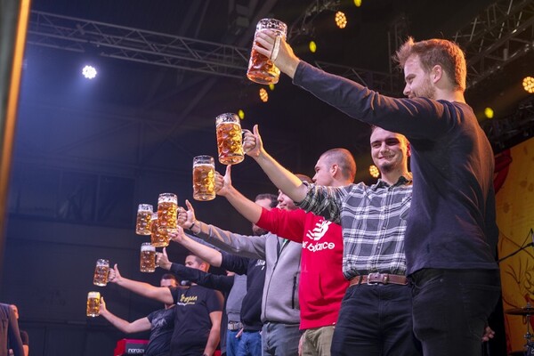 FOTO: Novosadske dane piva posetilo više od 10.000 ljudi