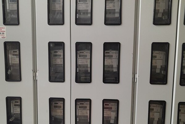 Kada građani Srbije mogu očekivati jeftiniju struju i tokom dana Kada građani Srbije mogu očekivati jeftiniju struju i tokom dana