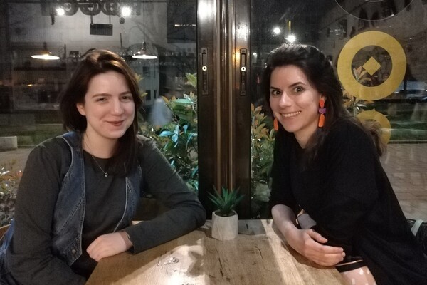 Mina Petrić i Divna Stojanov, dramaturškinje: Olovka piše i srcem, i razumom Mina Petrić i Divna Stojanov, dramaturškinje: Olovka piše i srcem, i razumom