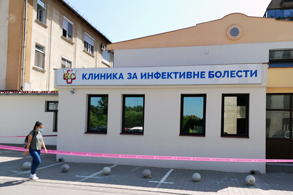 U KCV-u se leči 307 kovid pacijenata, a u Vojnoj bolnici u Petrovaradinu 27