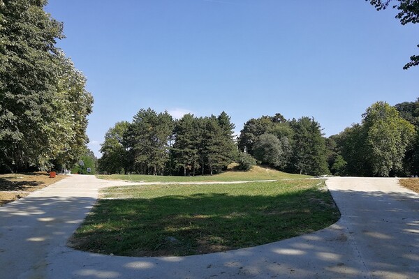 "Gradsko zelenilo": Nastavlja se uređenje Kameničkog parka (FOTO)